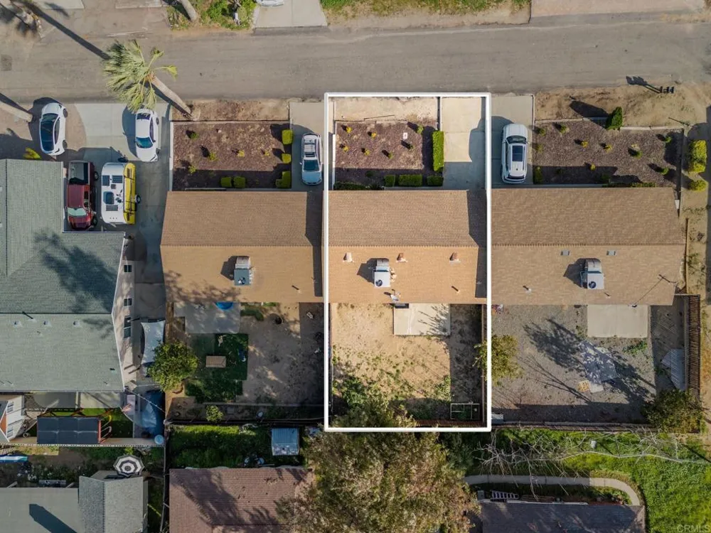 33115 Evergreen Sreet Lake Elsinore, CA 92530