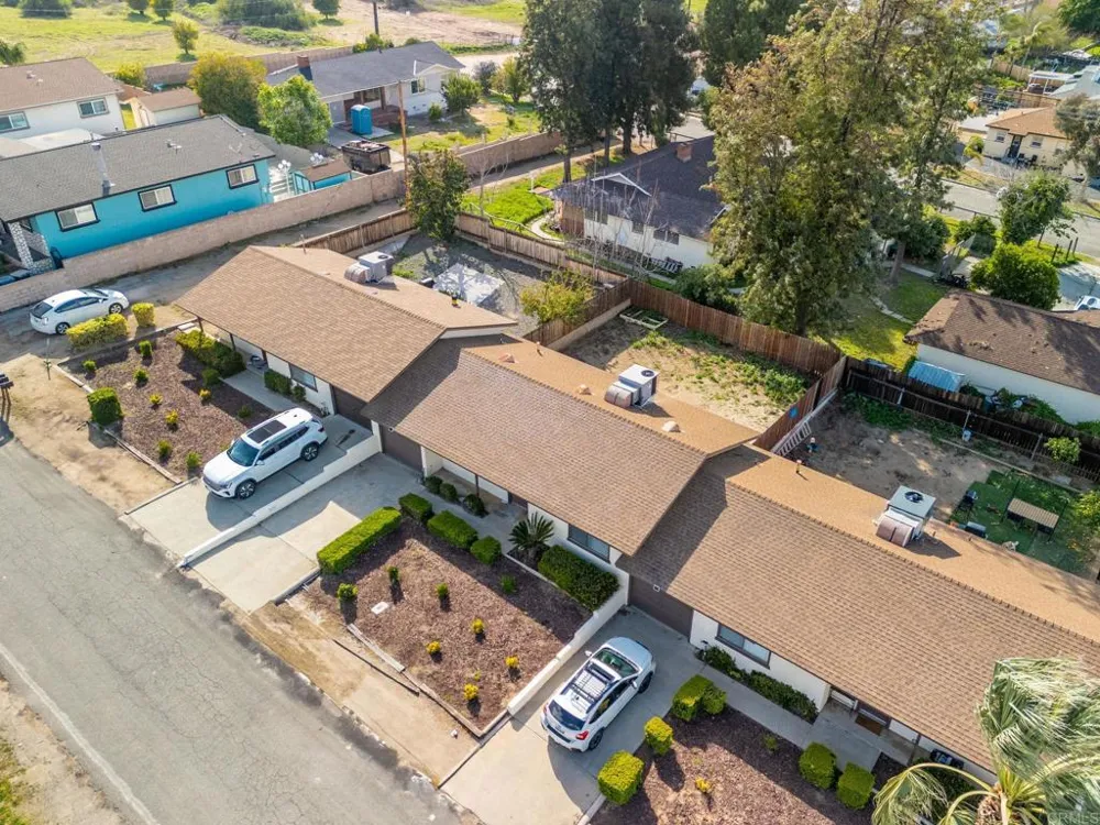 33115 Evergreen Sreet Lake Elsinore, CA 92530