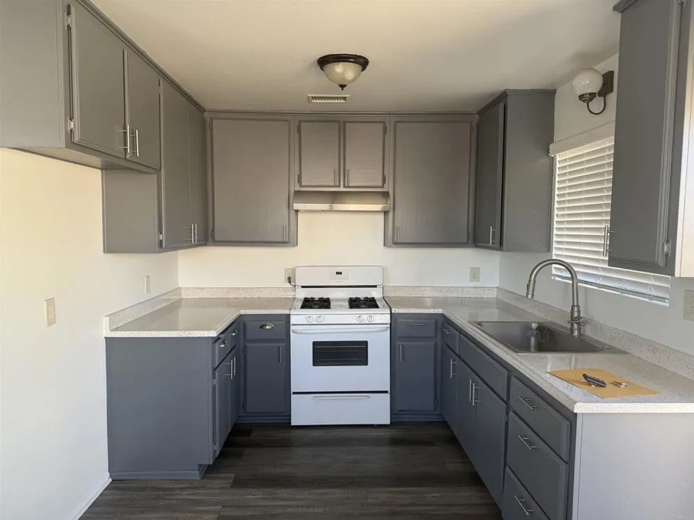 33115 Evergreen Sreet Lake Elsinore, CA 92530