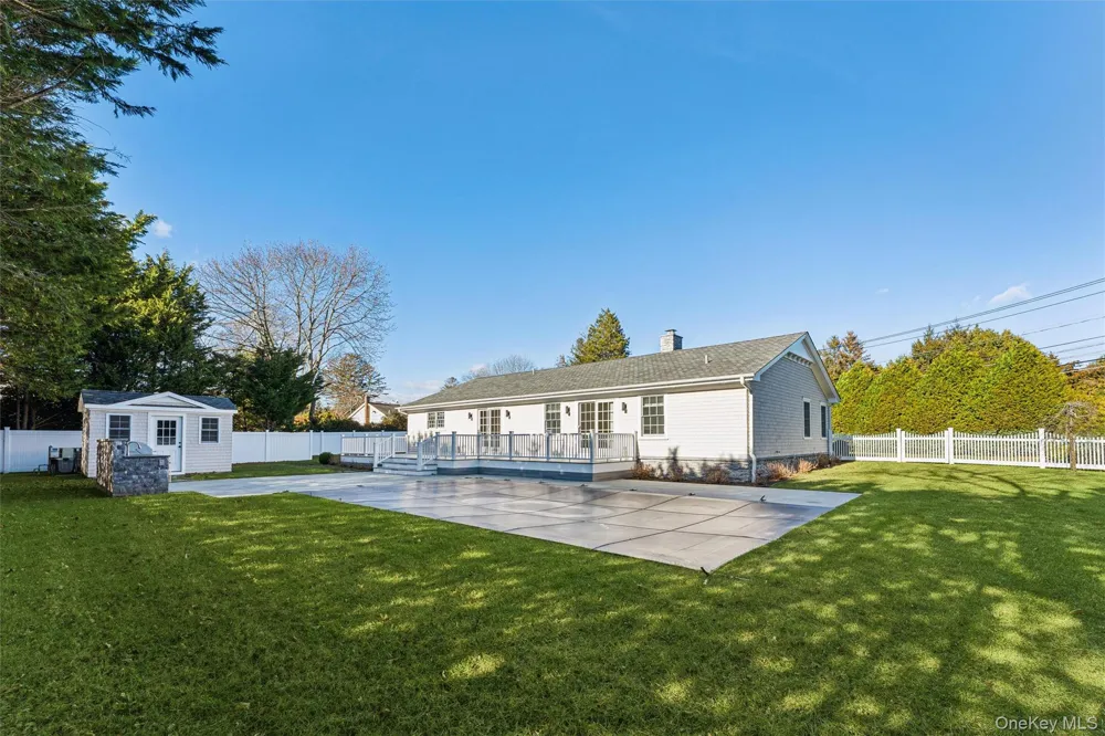 275 Mill Road Westhampton Beach, NY 11978