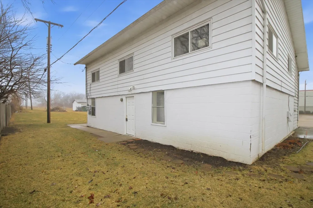 430 Bridge Avenue Alma City, MI 48801