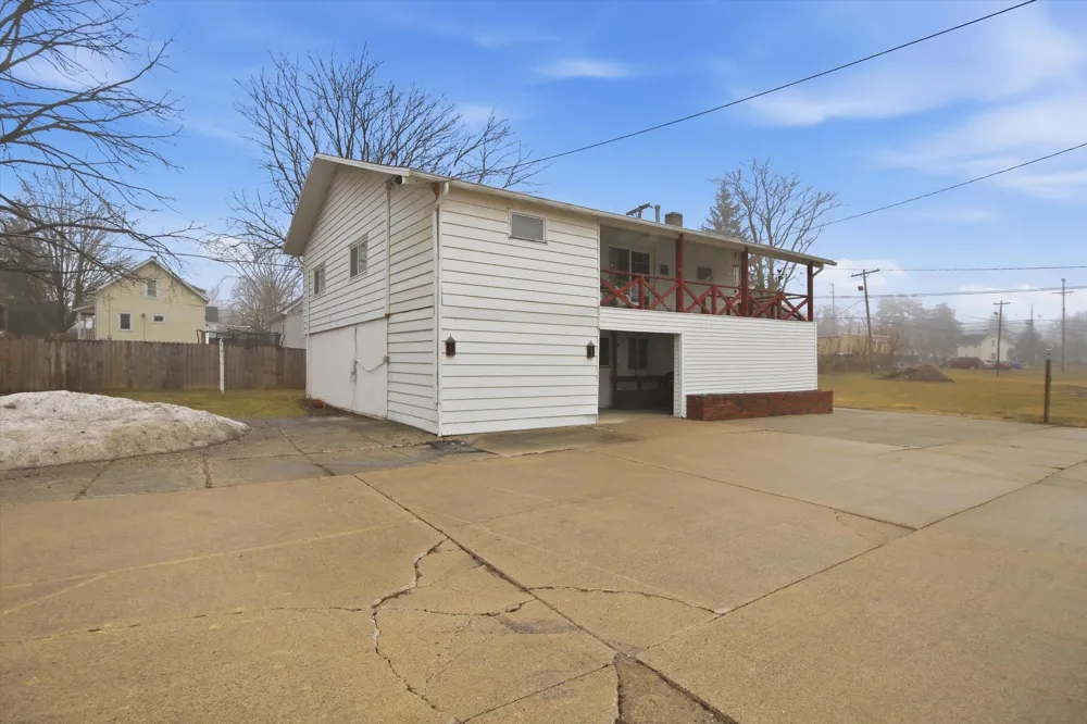 430 Bridge Avenue Alma City, MI 48801