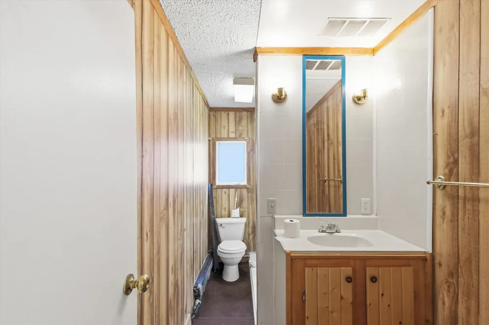 430 Bridge Avenue Alma City, MI 48801