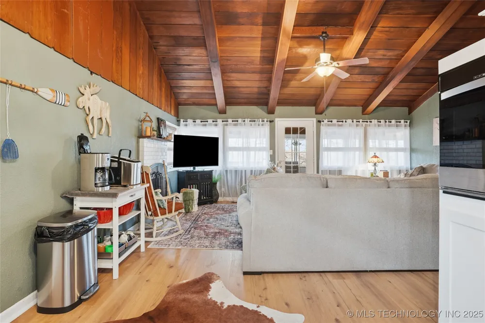 418321 E 1105 ROAD Checotah, OK 74426