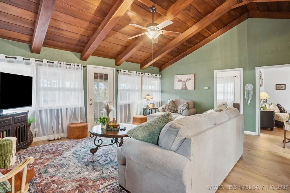 418321 E 1105 ROAD Checotah, OK 74426