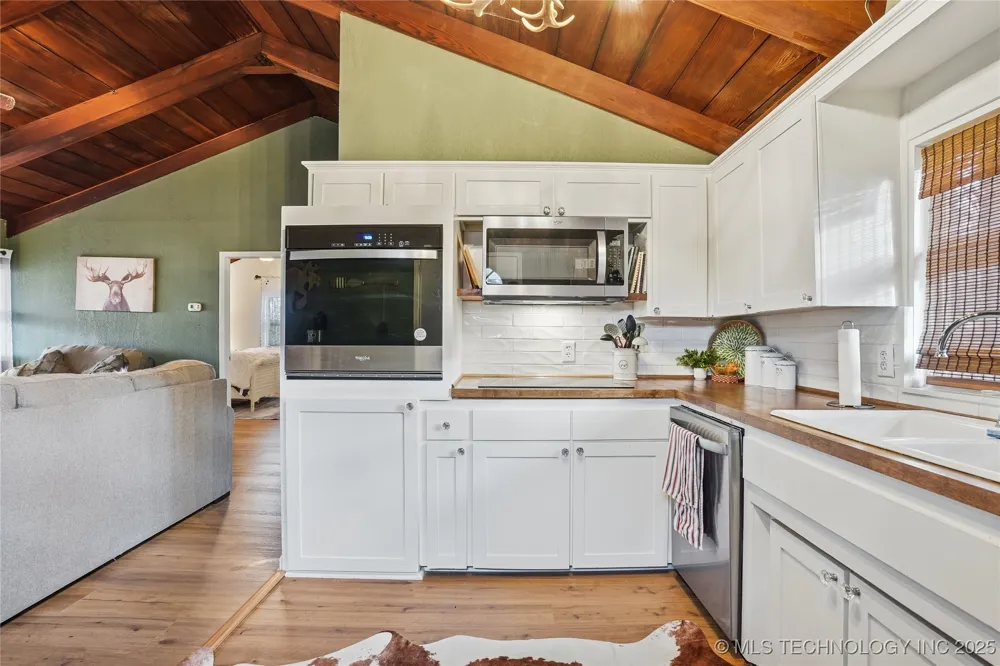 418321 E 1105 ROAD Checotah, OK 74426