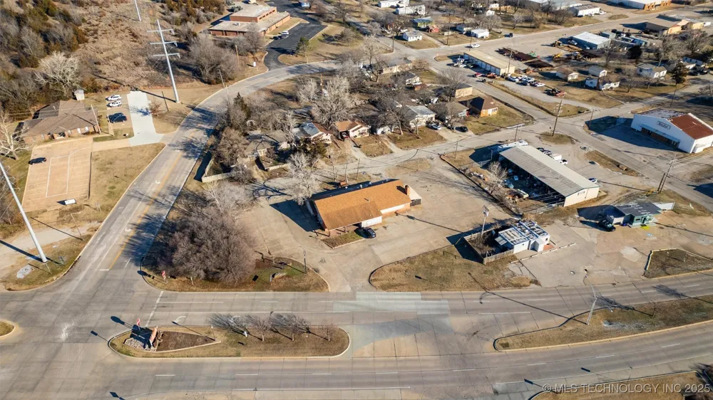 1840 SW Frank Phillips Boulevard Bartlesville, OK 74003