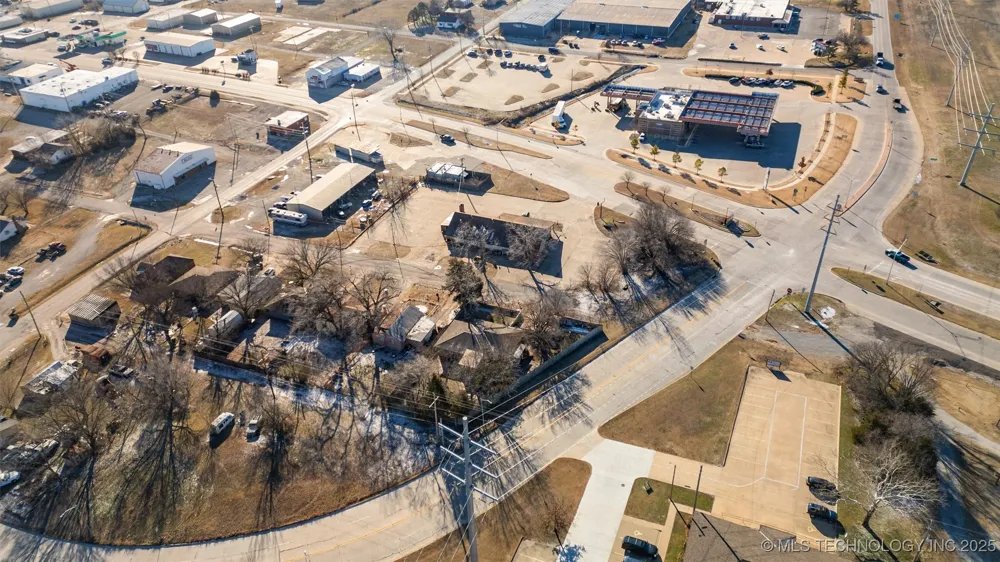 1840 SW Frank Phillips Boulevard Bartlesville, OK 74003