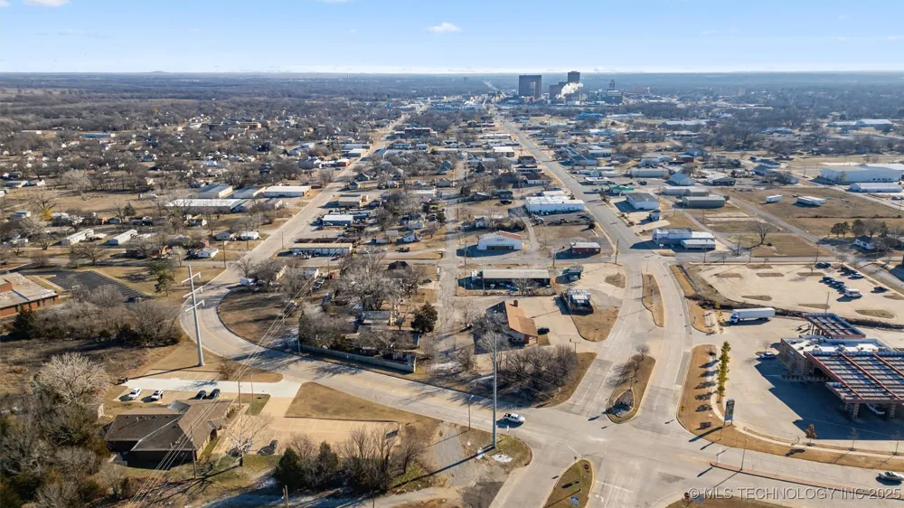 1840 SW Frank Phillips Boulevard Bartlesville, OK 74003