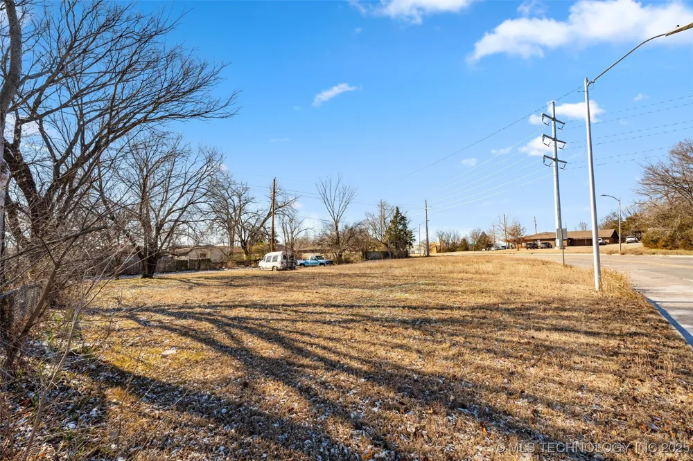 1840 SW Frank Phillips Boulevard Bartlesville, OK 74003