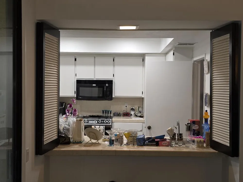 464 E Calle Begonia Palm Springs, CA 92262