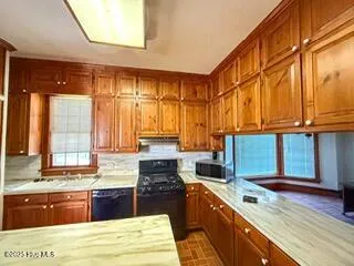 407 S King Street Windsor, NC 27983