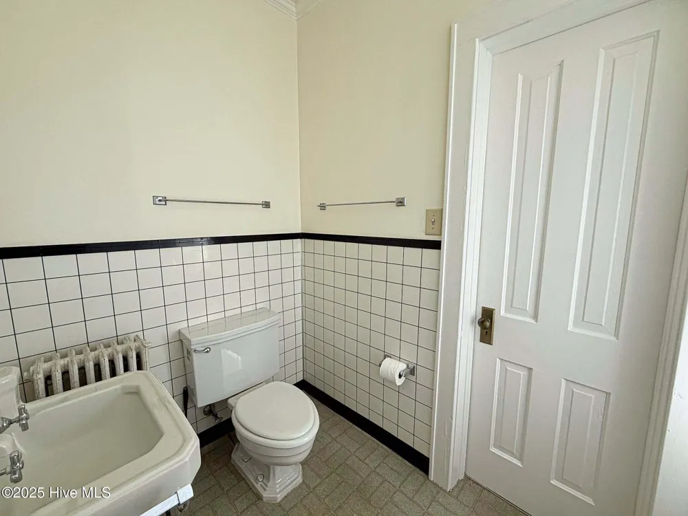 407 S King Street Windsor, NC 27983