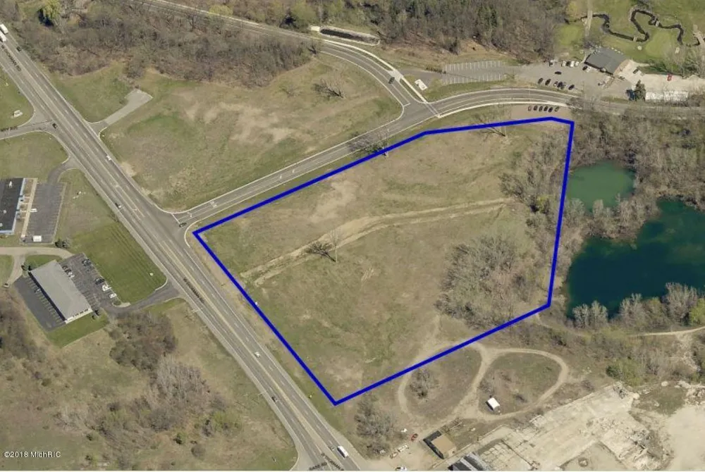 4100 W Dickman Road Springfield, MI 49037