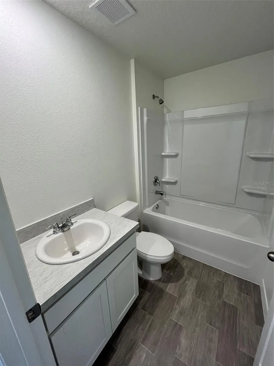 10115 MCMAHON AVENUE Hastings, FL 32145