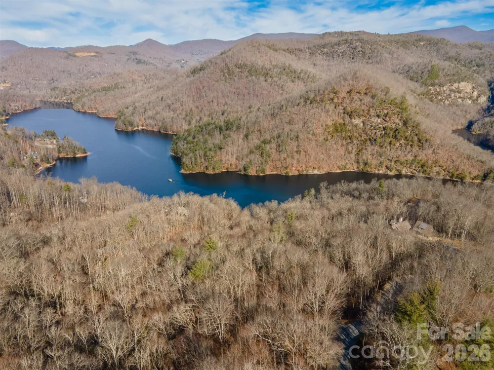 762 Scarlet Oak Road Tuckasegee, NC 28783
