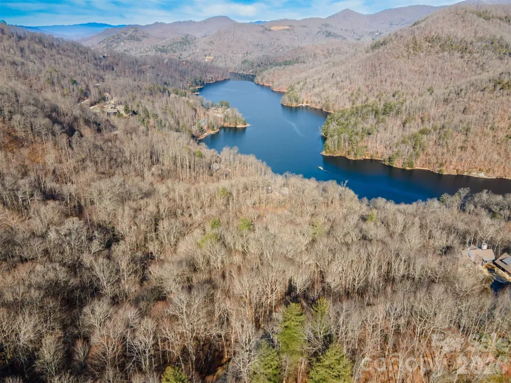 762 Scarlet Oak Road Tuckasegee, NC 28783