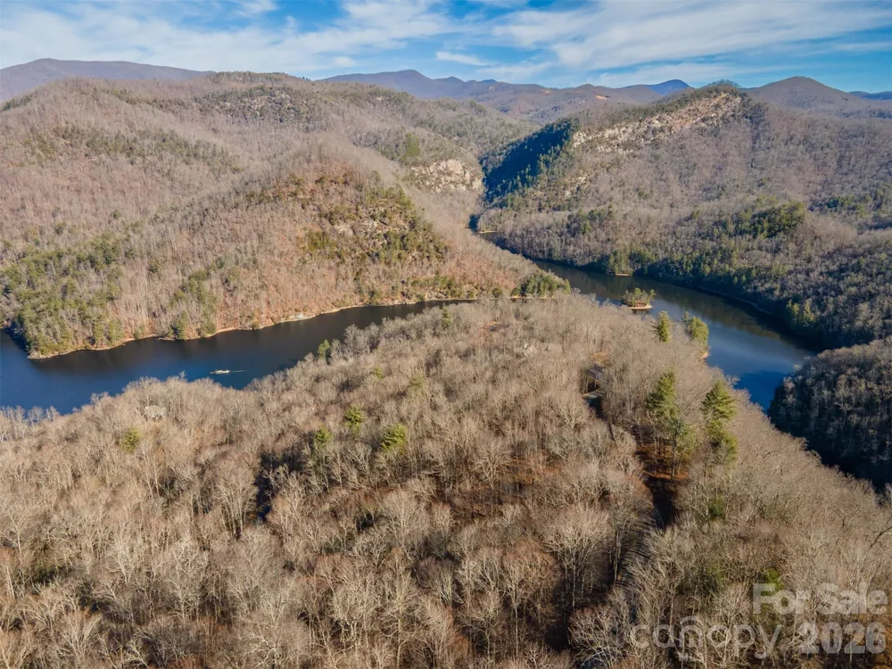 762 Scarlet Oak Road Tuckasegee, NC 28783