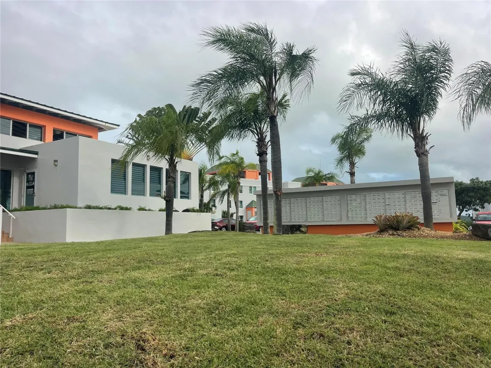Cond.180 Carretera 194 PR 180- CARR. ESTATAL NO. 194 ESTATES #Q-206 Fajardo, PR 00738