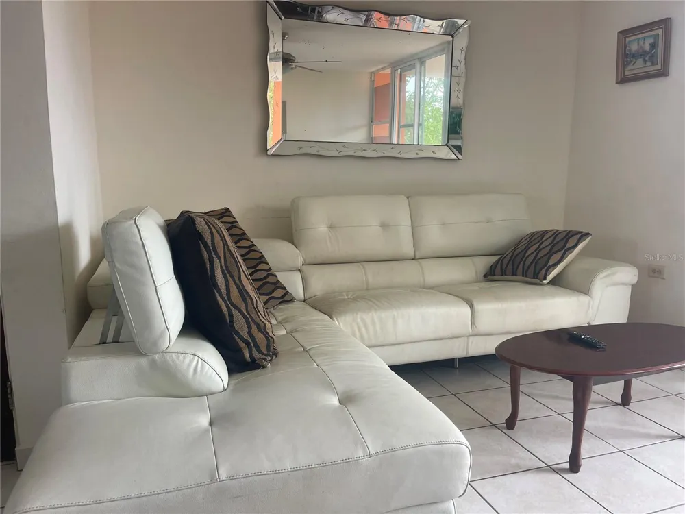 Cond.180 Carretera 194 PR 180- CARR. ESTATAL NO. 194 ESTATES #Q-206 Fajardo, PR 00738