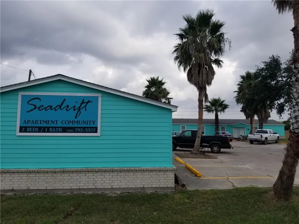 1310 W Broadway Avenue Seadrift, TX 77983