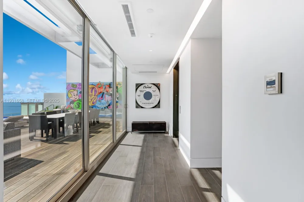 10203 Collins Ave #2801 Bal Harbour, FL 33154