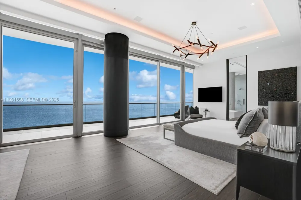 10203 Collins Ave #2801 Bal Harbour, FL 33154