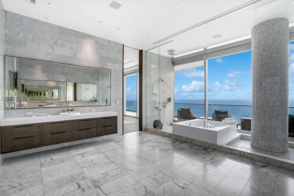 10203 Collins Ave #2801 Bal Harbour, FL 33154