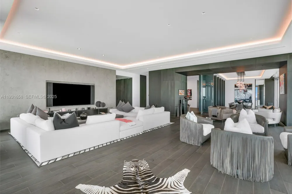 10203 Collins Ave #2801 Bal Harbour, FL 33154