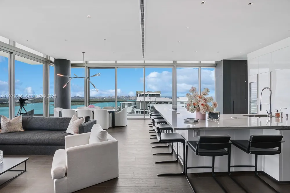 10203 Collins Ave #2801 Bal Harbour, FL 33154