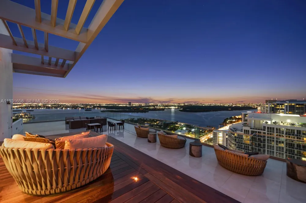 10203 Collins Ave #2801 Bal Harbour, FL 33154