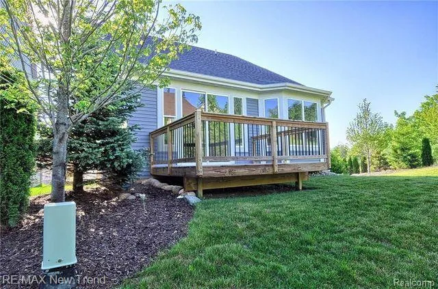 187 Summit View Trail Milford Village, MI 48381