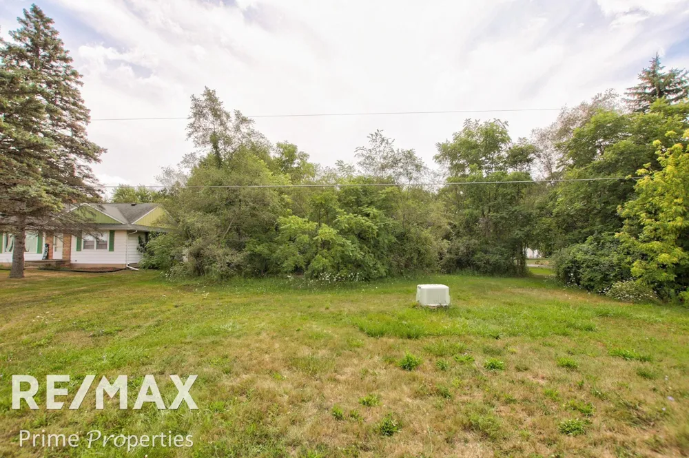9560 Birch Run Road Birch Run Township, MI 48415