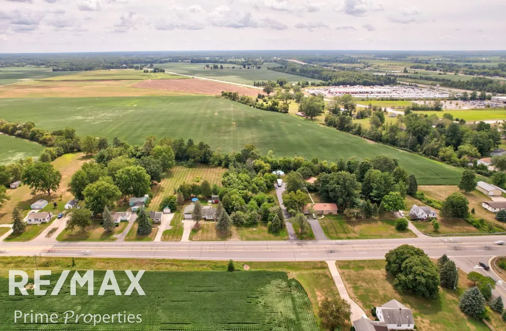 9560 Birch Run Road Birch Run Township, MI 48415