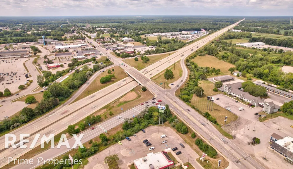 9560 Birch Run Road Birch Run Township, MI 48415