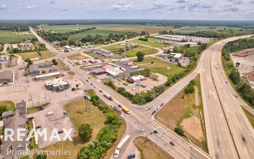9560 Birch Run Road Birch Run Township, MI 48415