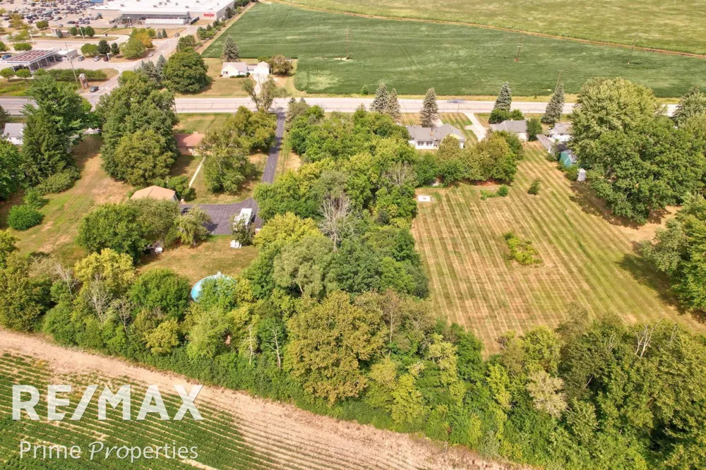 9560 Birch Run Road Birch Run Township, MI 48415