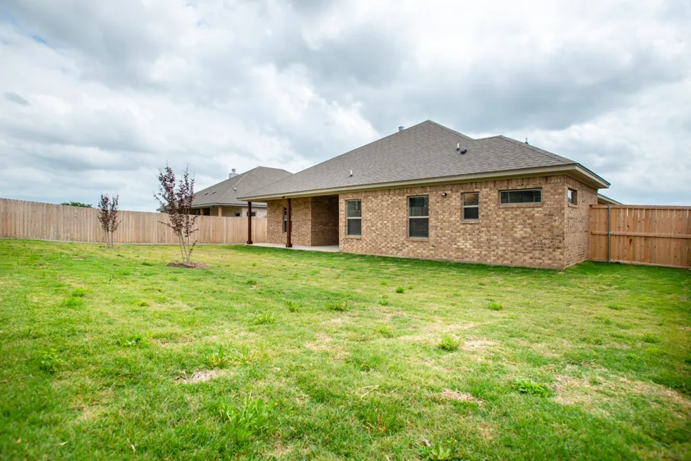 1018 Winchester Drive Nolanville, TX 76559