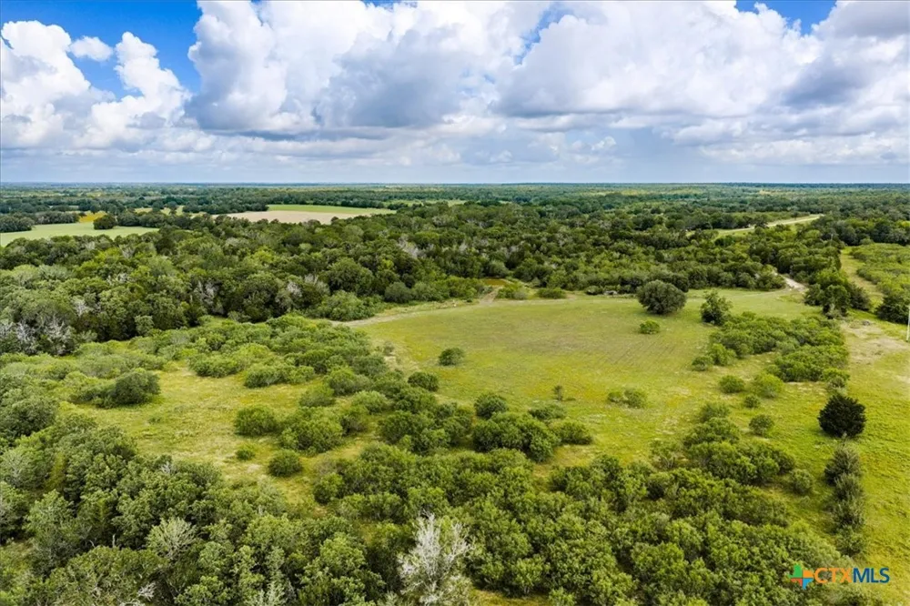 2845 Boehnke Road Flatonia, TX 78949