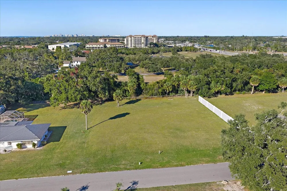 SOUTHWOOD STREET Sarasota, FL 34231