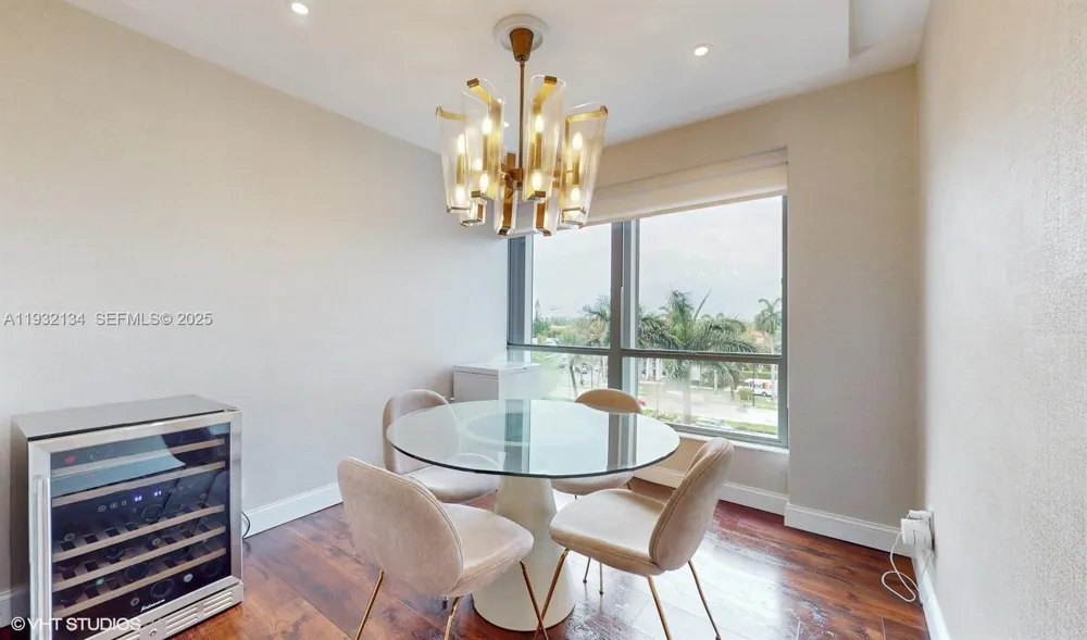 10155 Collins Ave #410 Bal Harbour, FL 33154