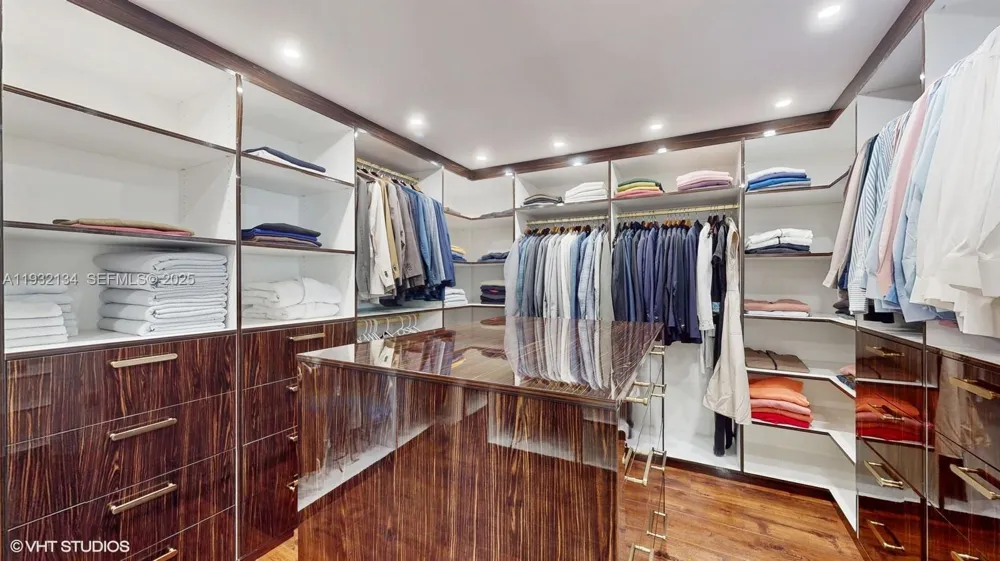 10155 Collins Ave #410 Bal Harbour, FL 33154