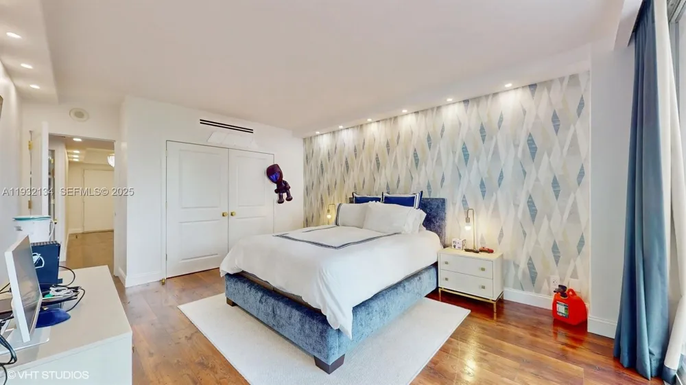 10155 Collins Ave #410 Bal Harbour, FL 33154