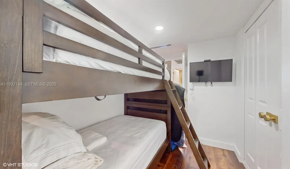 10155 Collins Ave #410 Bal Harbour, FL 33154
