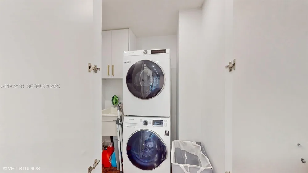10155 Collins Ave #410 Bal Harbour, FL 33154