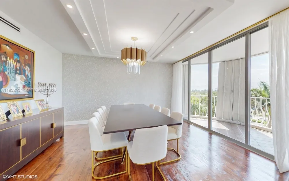 10155 Collins Ave #410 Bal Harbour, FL 33154