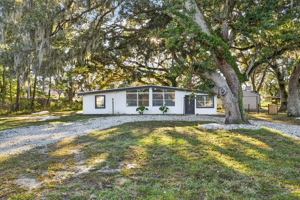 34796 GARDENIA WAY Dade City, FL 33523