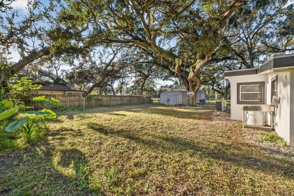 34796 GARDENIA WAY Dade City, FL 33523
