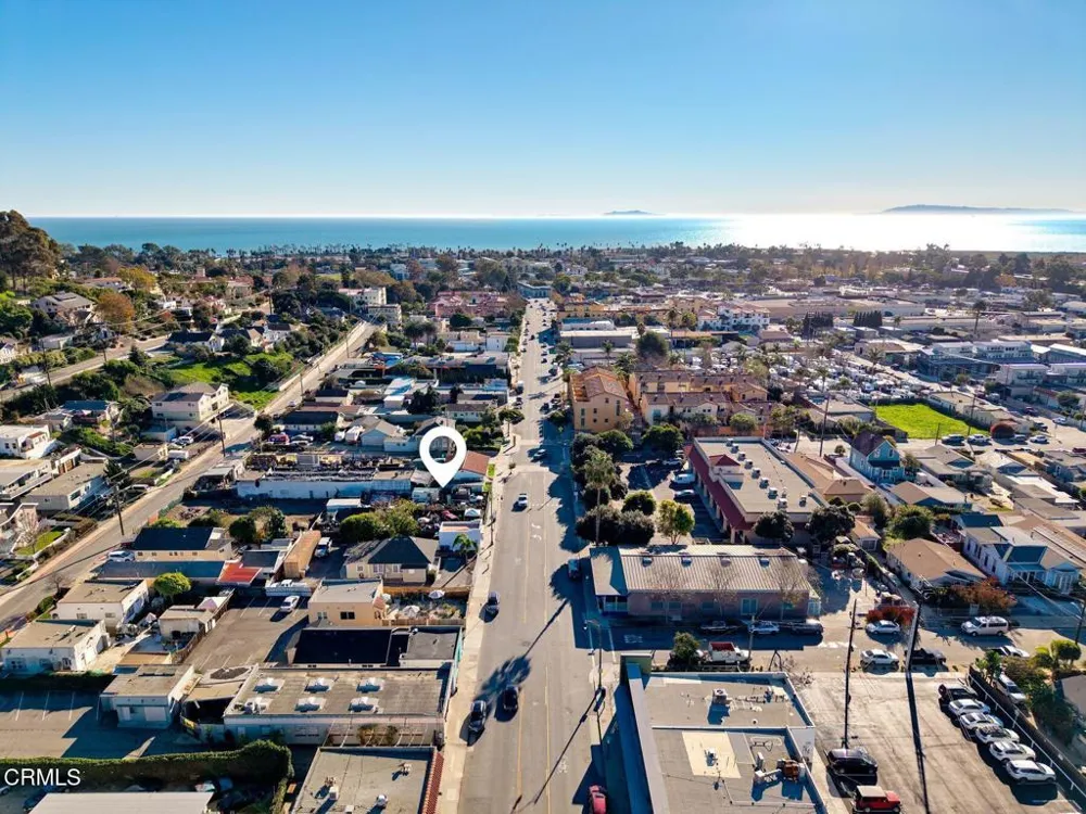 320 Ventura Avenue Ventura, CA 93001