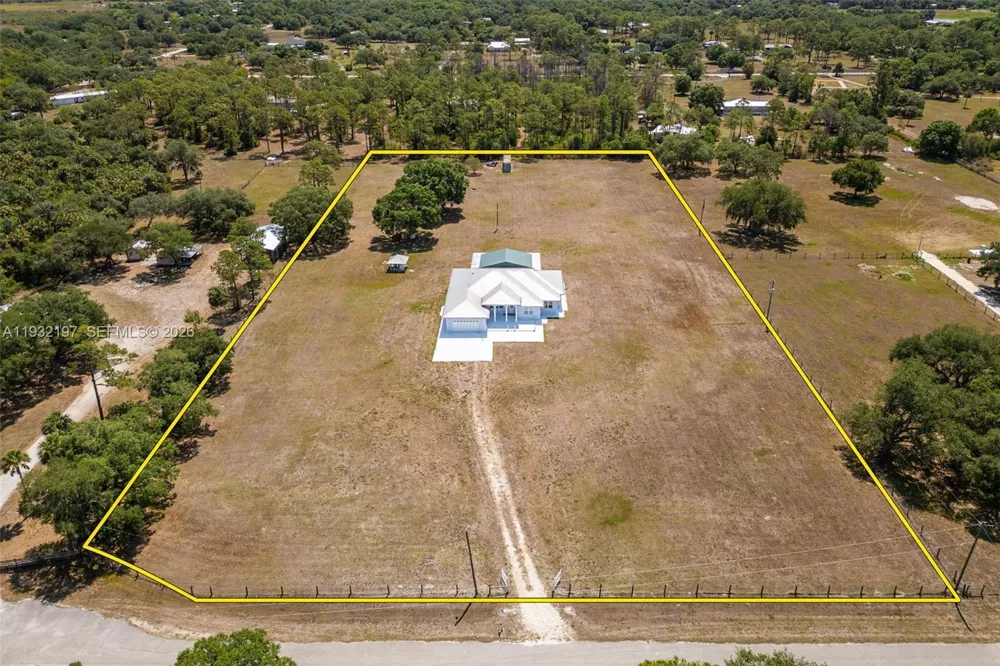 1083 Pollywog Dr. Other City - In The State Of Florida, FL 33935